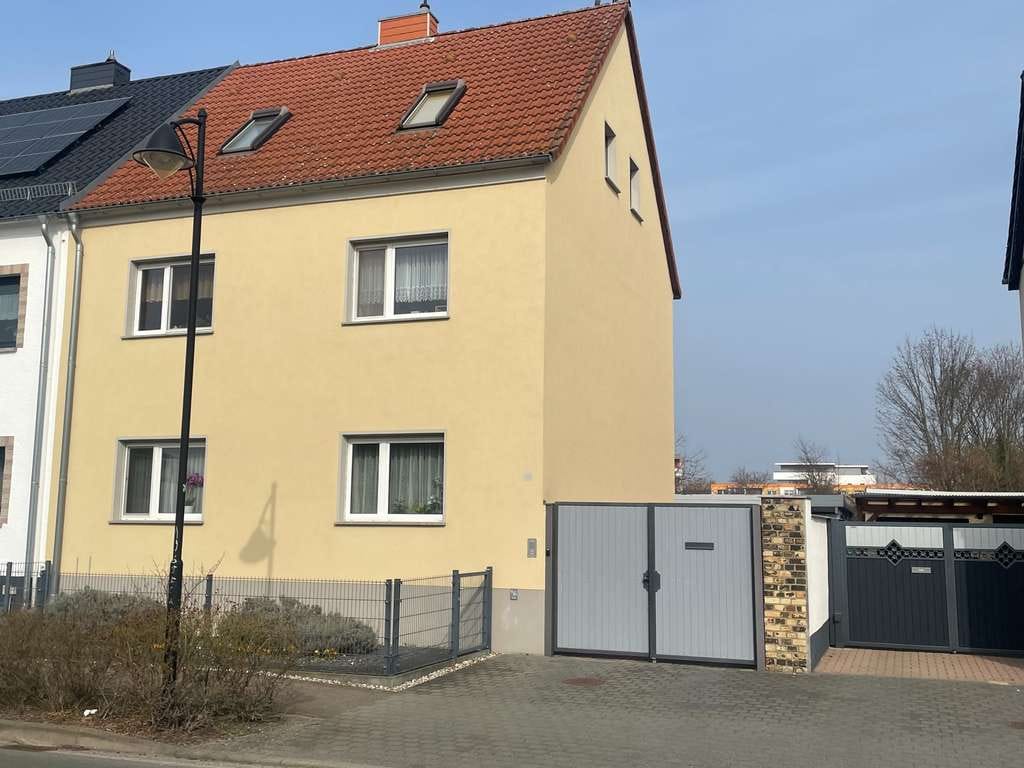 Immobilie in Gräfenhainichen - Geräumiges Einfamilienhaus in Gräfenhainichen zu verkaufen - Bild 1