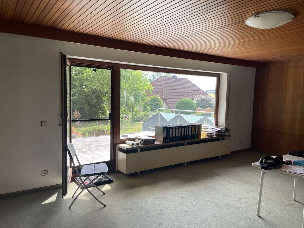 Immobilie in Georgensgmünd - Charmantes Einfamilienhaus mit großem Grundstück in ruhiger Lage - Bild 4