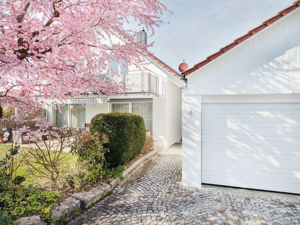 Immobilie in Mutlangen - Familienfreundliches Zuhause mit sonnenverwöhntem Garten! - Bild 1