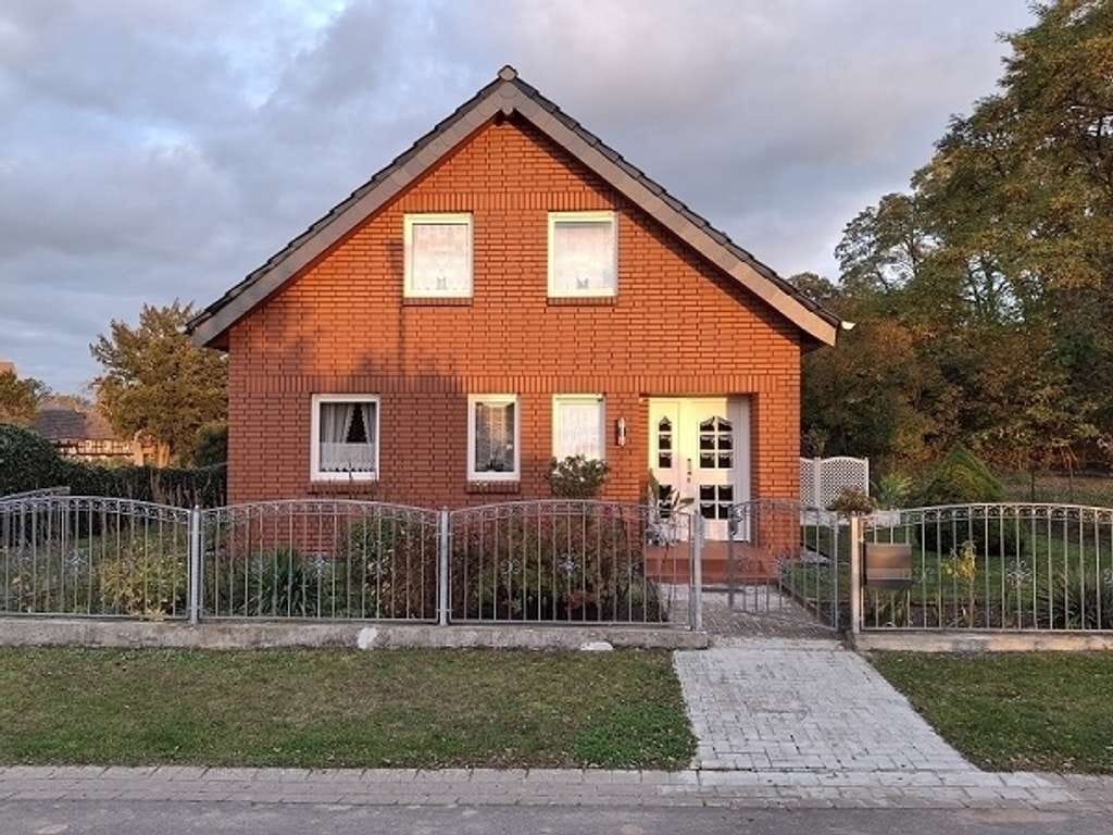 Immobilie in Bismark (Altmark) - Einfamilienhaus ohne Renovierungsrückstau!! - Bild 2