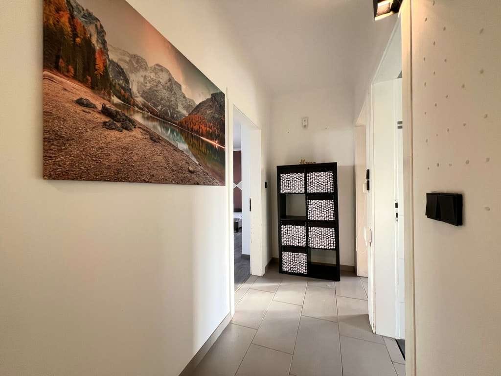 Immobilie in Nohfelden - Geräumiges Wohnhaus auf zwei Etagen mit Vollunterkellerung & tollem Feldblick – ideal für Familien! - Bild 3