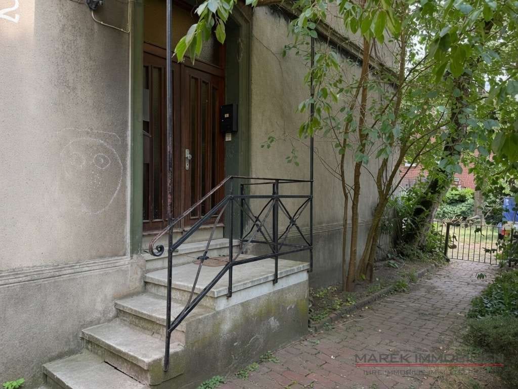 Immobilie in Datteln - Repräsentatives Dreifamilienhaus von 1908 mit historischem Charme, Garten und rückwärtigem Anbau - Bild 2