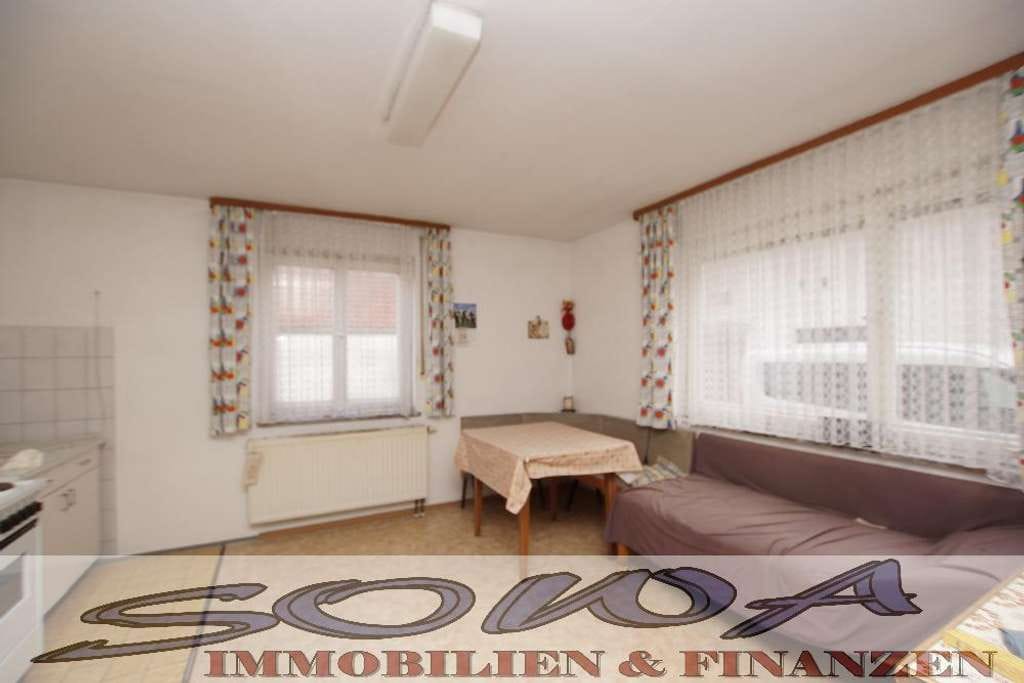 Immobilie in Ehekirchen - Charmantes Einfamilienhaus mit zwei Vollgeschosse in Ehekirchen - Ein Objekt von Ihrem Immobilienspezialisten SOWA Immobilien und Finanzen - Bild 2