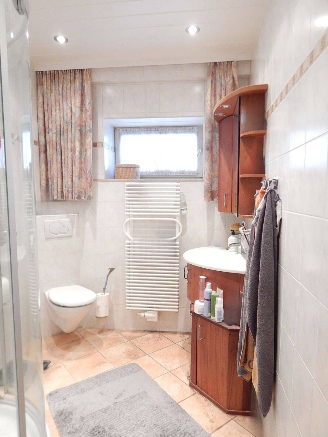 Immobilie in Klein-Winternheim - Komfort - Charme - attraktiver Bungalow im Herzen von Klein-Winternheim - Bild 4