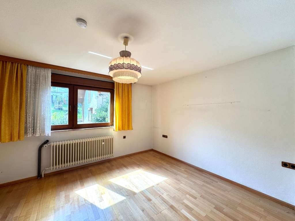 Immobilie in Ispringen - Ihr Wohnprojekt: Ein- bis ZFH mit schönem Grundstück - Bild 2