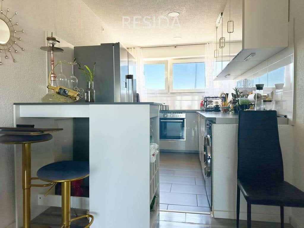 Immobilie in Möglingen - Attraktive 3,5-Zi.-Wohnung in Möglingen mit Balkon, EBK und PKW-Stellplatz - Bild 4