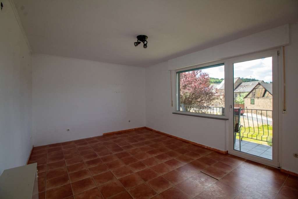 Immobilie in Weibern - Naturnahes Wohnen - Bungalow mit viel Raum und Ausbaupotenzial in Weibern/Wabern! - Bild 2