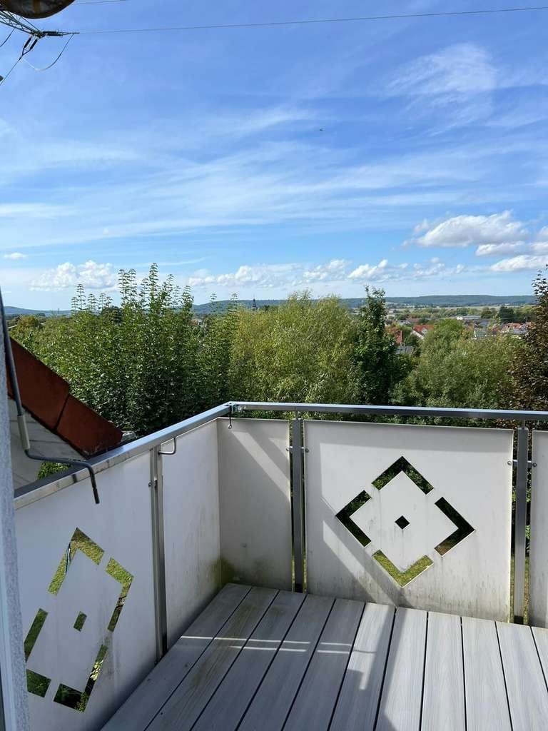 Immobilie in Zapfendorf - Schöne Dachgeschosswohnung mit herrlichem Ausblick - Bild 3