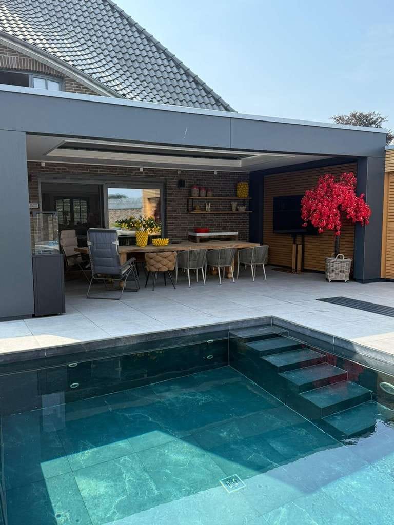 Immobilie in Visbek - Exklusives Wohnanwesen mit Pool, parkähnlichem Grundstück und außergewöhnlicher Privatsphäre - Bild 2
