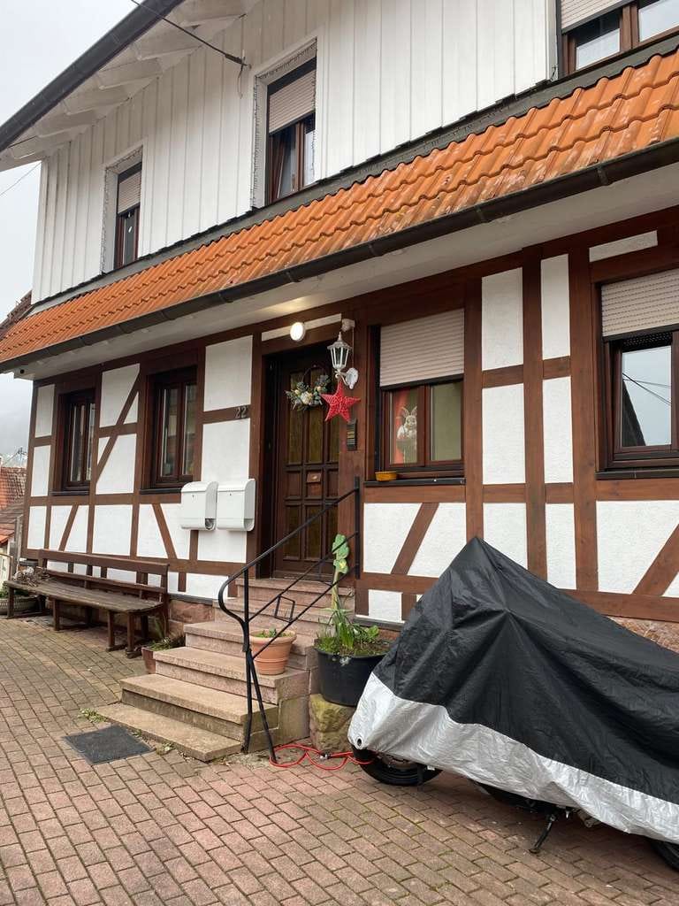 Immobilie in Loffenau - gemütliche 3 Zimmer Wohnung - Bild 0