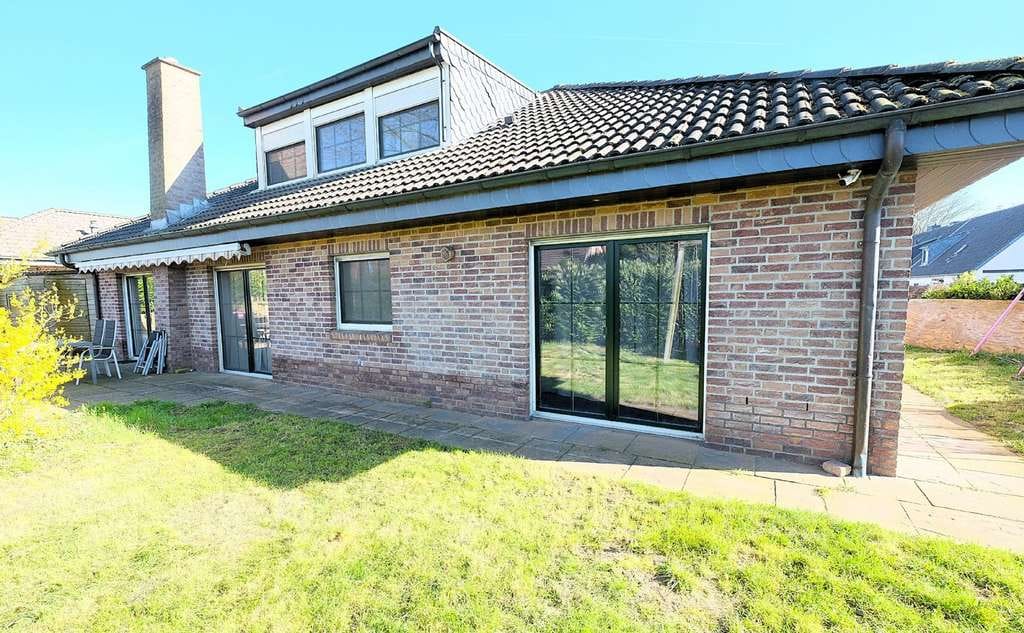 Immobilie in Kranenburg - Freistehender Semi-Bungalow mit 7 Zimmern und Garage nahe Niederlande - Bild 0