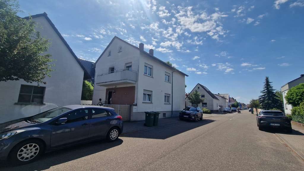 Immobilie in Linkenheim-Hochstetten - Attraktives Anlageobjekt mit Vollvermietungspotenzial  - Bild 1