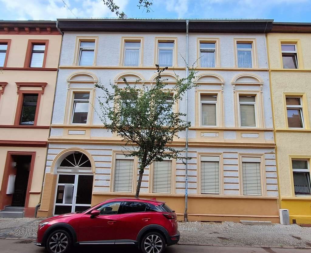 Immobilie in Köthen (Anhalt) - Mehrfamilienhaus mit Anbau und Hinterhaus  in Köthen zu verkaufen - Bild 0