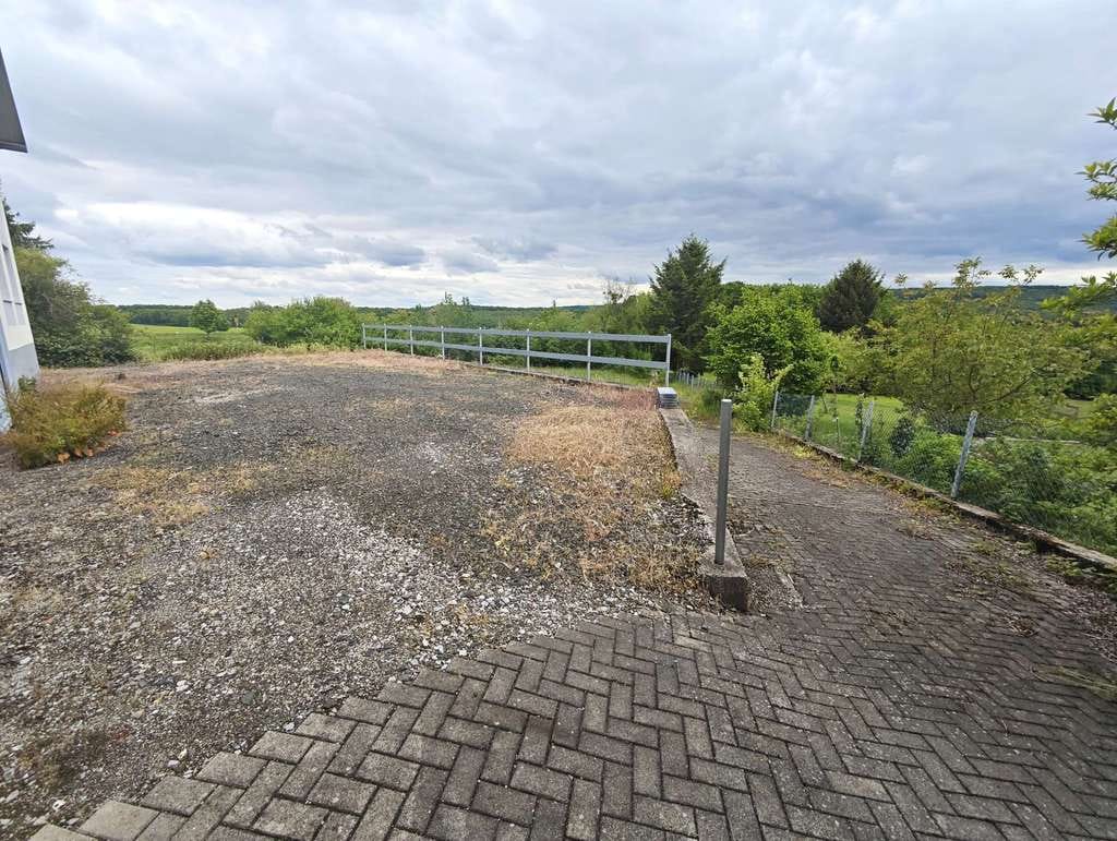 Immobilie in Daxweiler - Daxweiler - Attraktives Einfamilienhaus mit ELW, traumhaftem Fernblick und großen Nutzflächen - Bild 4