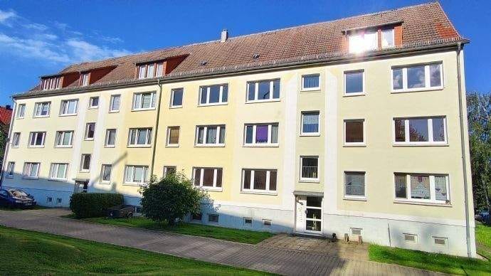 Immobilie in Groitzsch - 1-Zimmer-DG-Wohnung in Groitzsch mit EBK, frei verfügbar - Bild 0