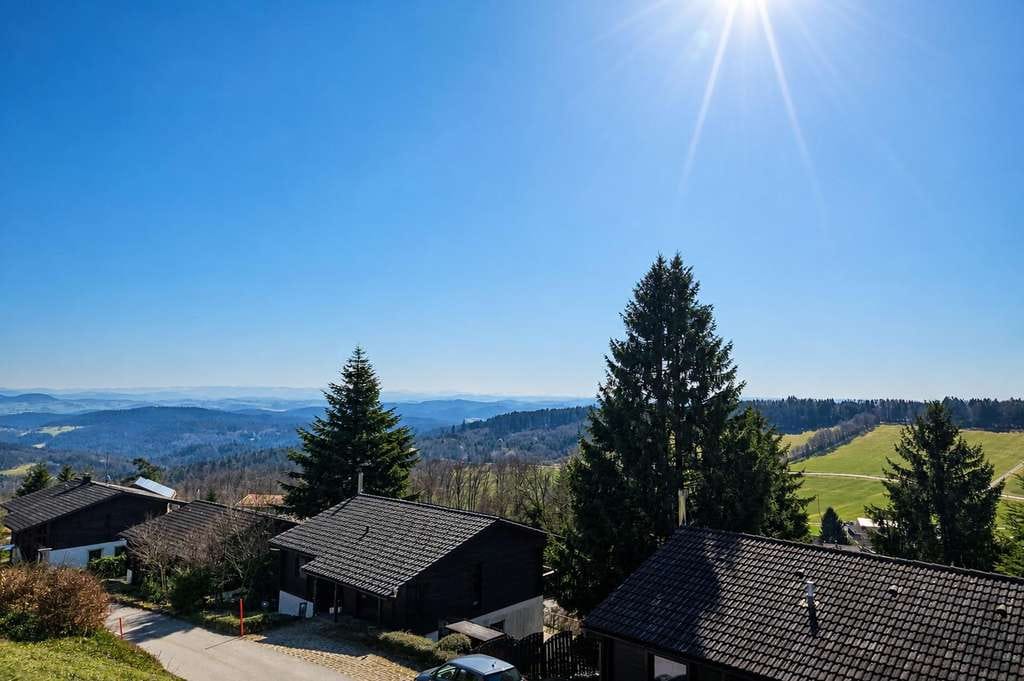 Immobilie in Thurmansbang - Gemütlicher Rückzugsort mit traumhafter Aussicht - Bild 4