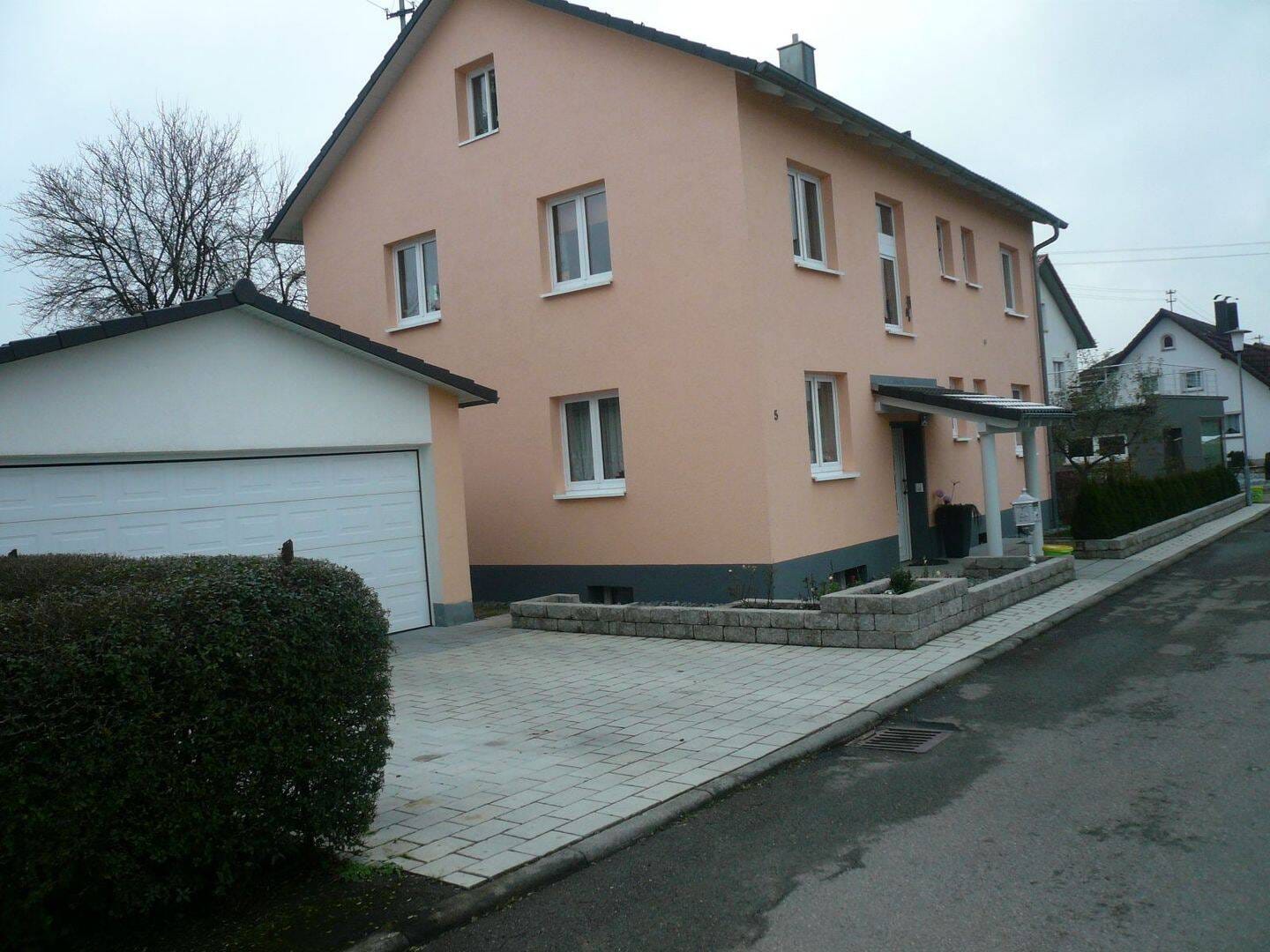 Immobilie in Kolbingen - Zweifamilienhaus zum Verkauf - Bild 0