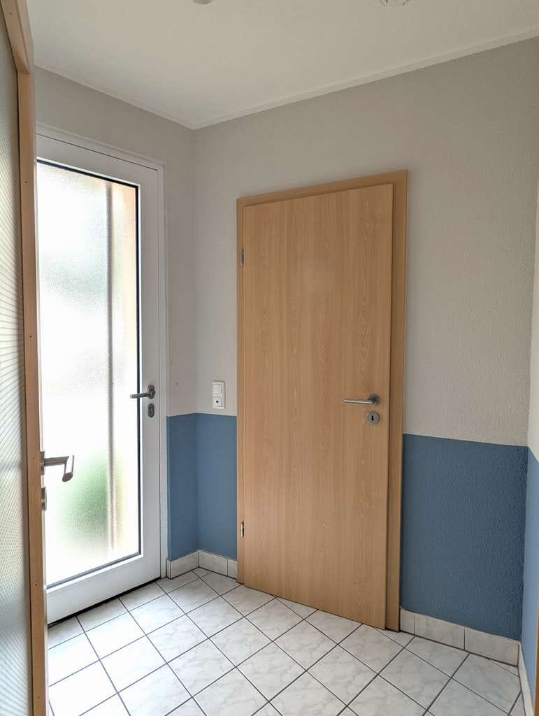 Immobilie in Hirschberg an der Bergstraße - Gemütliches Reihenhaus mit Balkon und Stellplatz! - Bild 1