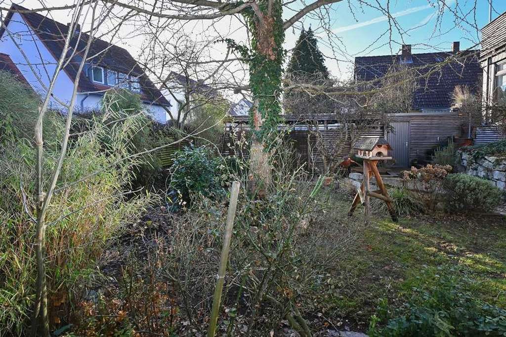 Immobilie in Giesen - Einfamilienhaus in Ahrbergen - Raum für Leben, Ruhe und Familie! - Bild 1