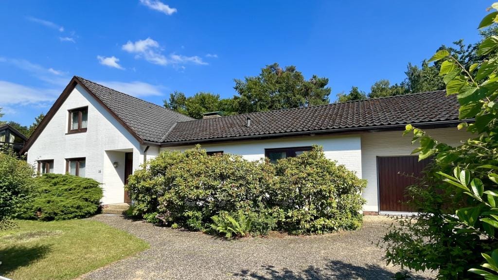 Immobilie in Aumühle - Einfamilienhaus freistehend in Aumühle - Bild 1