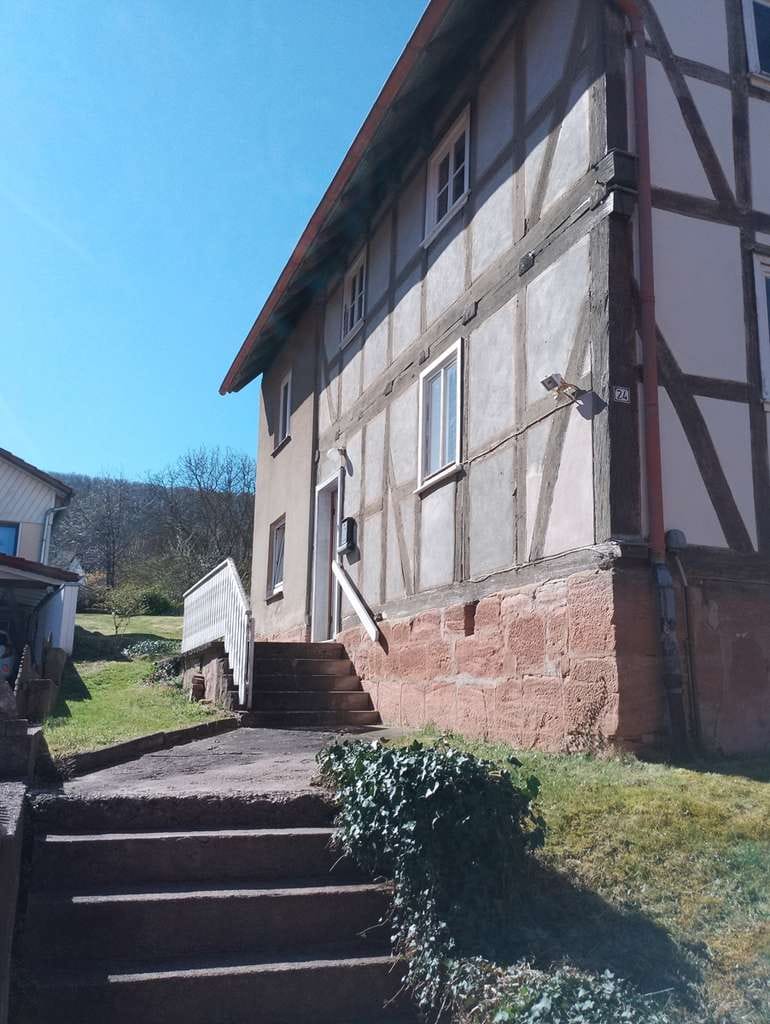 Immobilie in Wanfried - Fachwerkhaus mit großem Garten - Bild 2