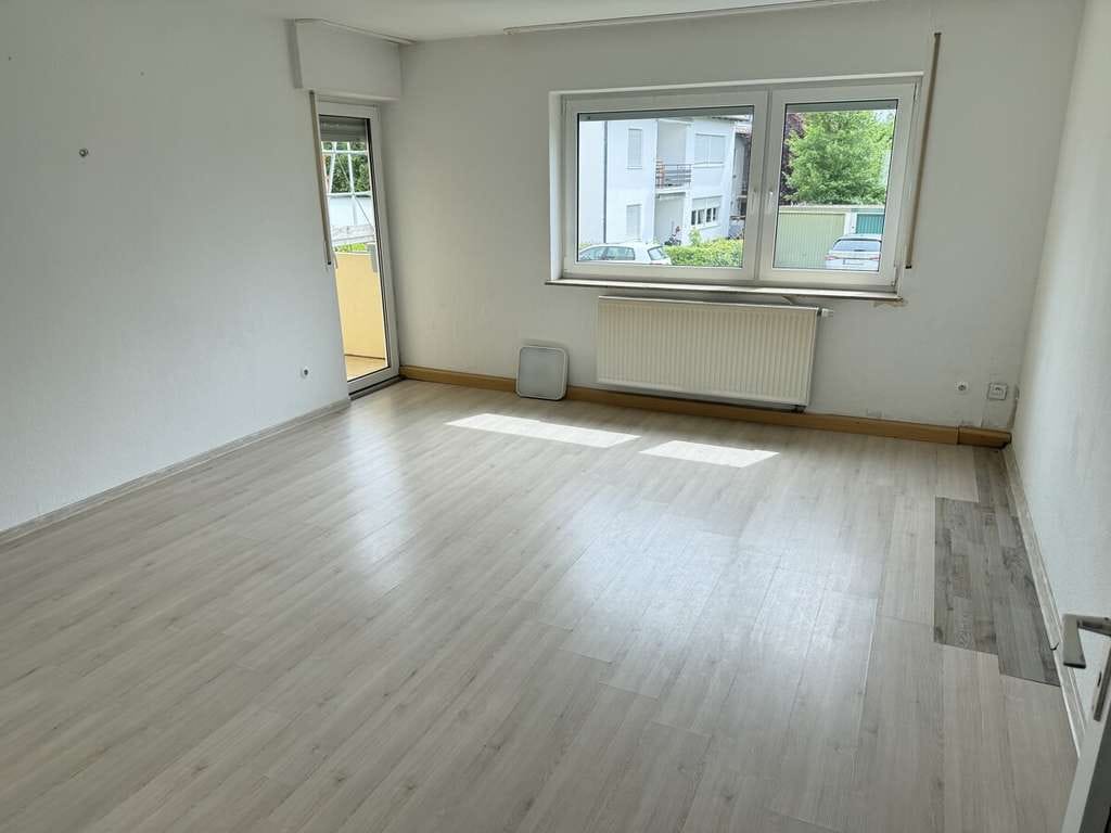 Immobilie in Crailsheim - 3-Zimmer-Wohnung mit Balkon und Pkw-Stellplatz - Bild 0