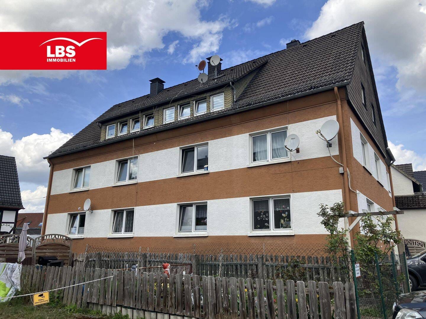 Immobilie in Balve - Vollvermietetes Sechsfamilienhaus in Balve - Bild 0