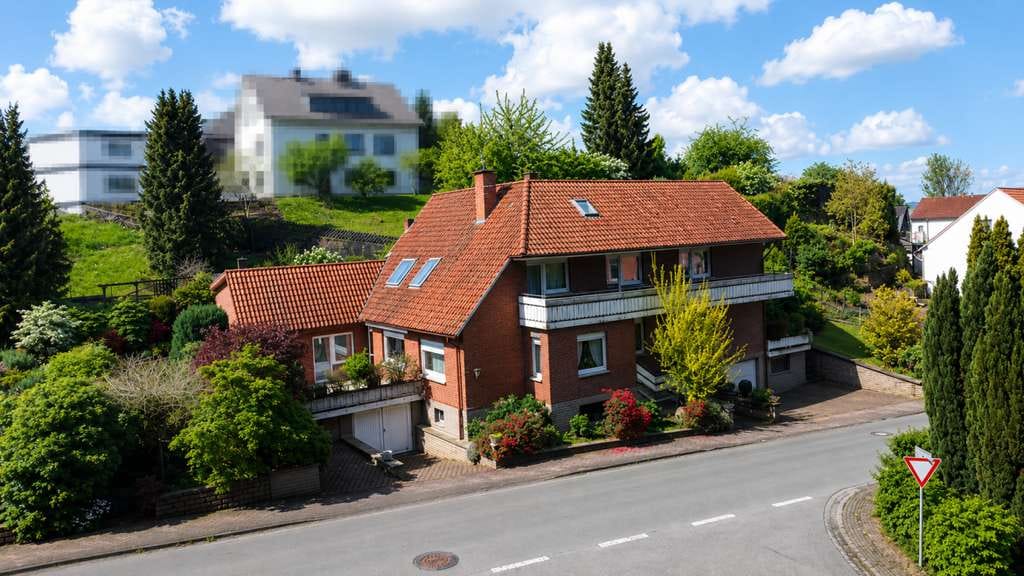 Immobilie in Rinteln - Platz für die ganze Familie – 10 Zimmer, großer Garten & viele Möglichkeiten - Bild 0