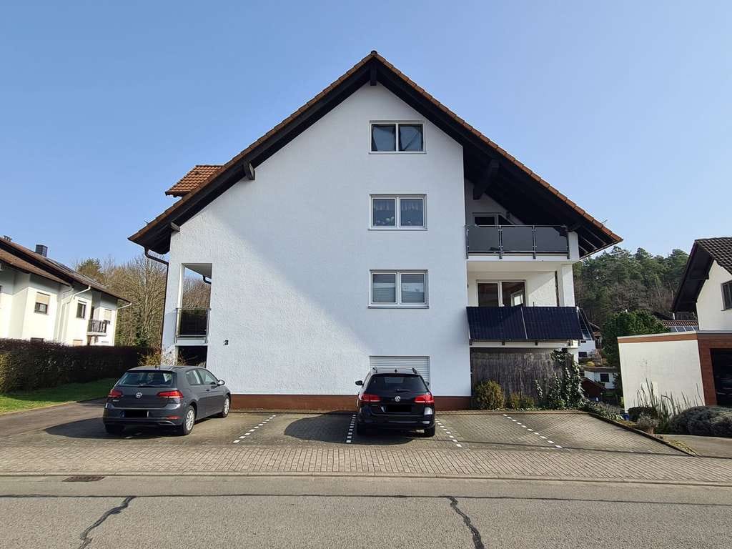 Immobilie in Queidersbach - KL - Queidersbach, 3 ZKB, Balkon, Gäste WC, Tageslichtbad, Stellplatz - Bild 1