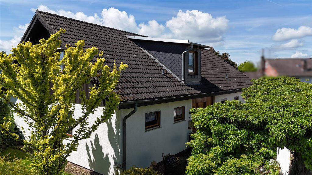 Immobilie in Frankenberg - großzügiges und gepflegtes Wohnhaus in Frankenberg (Eder) - Bild 4