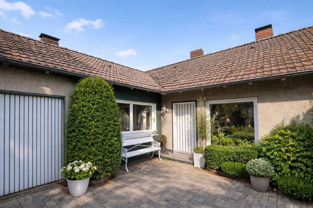 Immobilie in Osnabrück - ‼️Traumhaus mit viel Potenzial auf Erbbaurecht  - traumhafte Sackgassenlage in der Dodesheide‼️ - Bild 1