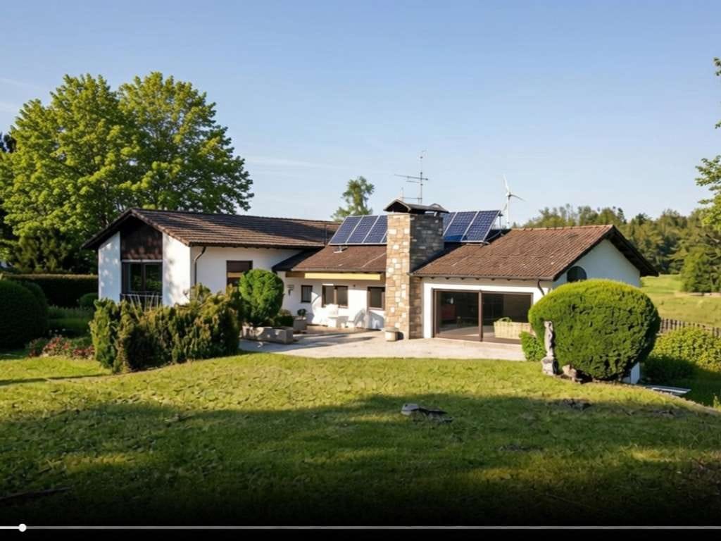 Immobilie in Berg - Großzügige Villa in begehrter Top-Lage. Bergblick! - Bild 1