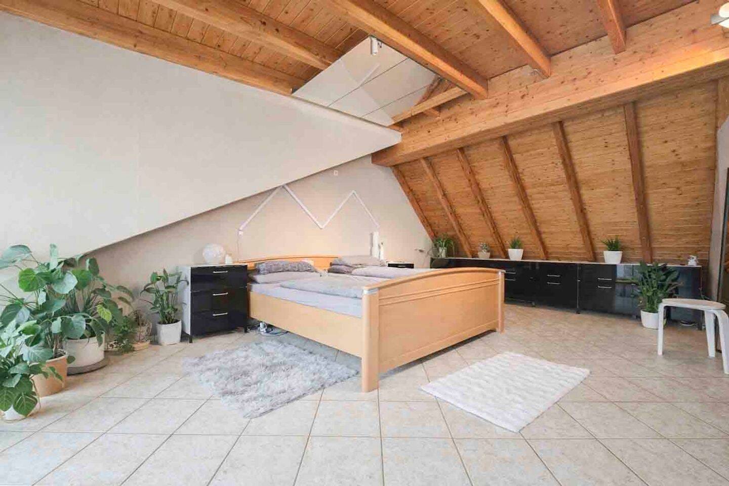 Immobilie in Schöneck - Ein Haus, das Komfort, Charakter & Familienleben vereint - in ruhiger Lage von Schöneck - Bild 4