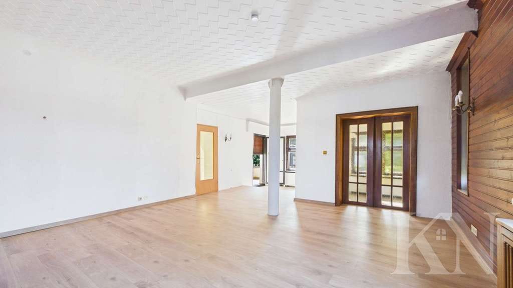 Immobilie in Völklingen - Altbauvilla mit Charme & Schieflage – 200 m² Wohnfläche auf 1.085 m² Grundstück - Bild 3