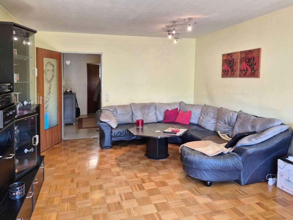 Immobilie in Öhringen - *Charmante 3-Zimmer-Hochparterrewohnung in ruhiger Wohnanlage* - Bild 5