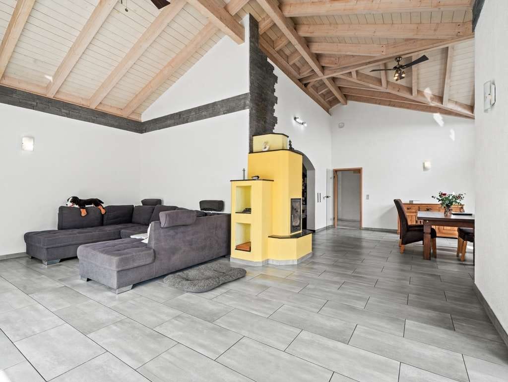 Immobilie in Mühlingen - Raus aufs Land - Grundstück in ruhiger Lage 
und großes Wohnhaus mit Einliegerwohnung - Bild 4