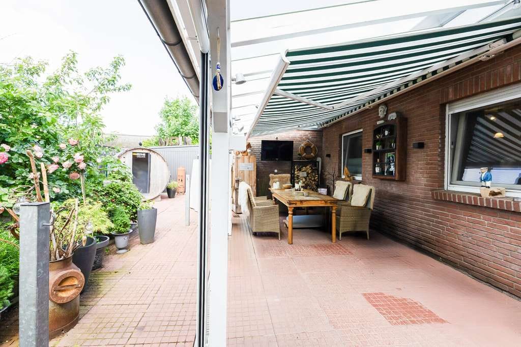Immobilie in Büsumer Deichhausen - Herzensheim für große Träume – XXL-Haus mit Traumgarten & Wintergarten - Bild 4