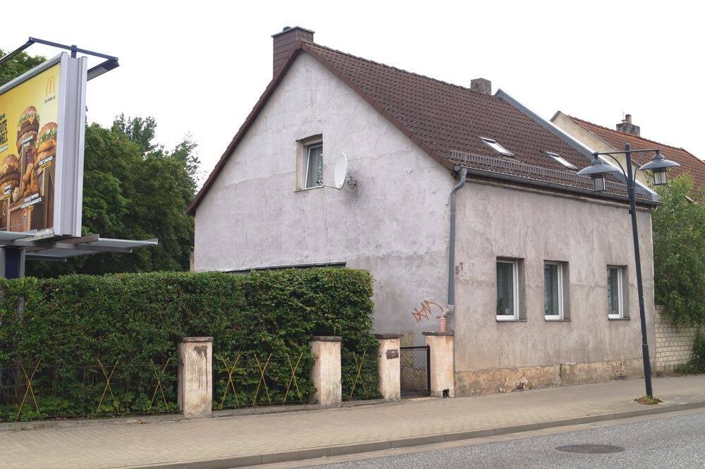 Immobilie in Fürstenwalde/Spree - Einfamilienhaus mit 245 m² pflegeleichtem Grundstück im Fürstenwalder Süden - Bild 0