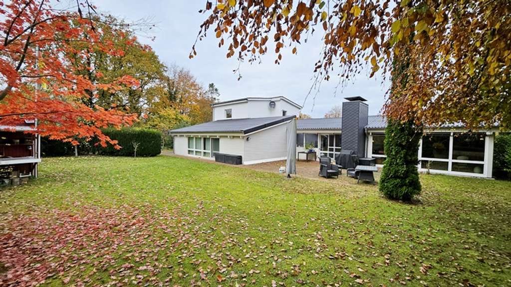 Immobilie in Holste - immo-schramm.de:  Preissenkung Viel Platz f. Wohnen und Arbeiten - gepfl. Haus mit separatem Bereich - Bild 1