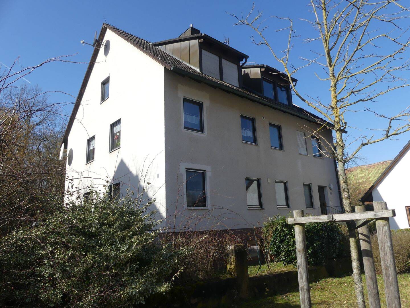 Immobilie in Heilsbronn - Kapitalanlage! Vermietetes Zweifamilienhaus in Heilsbronn OT Weißenbronn! - Bild 2