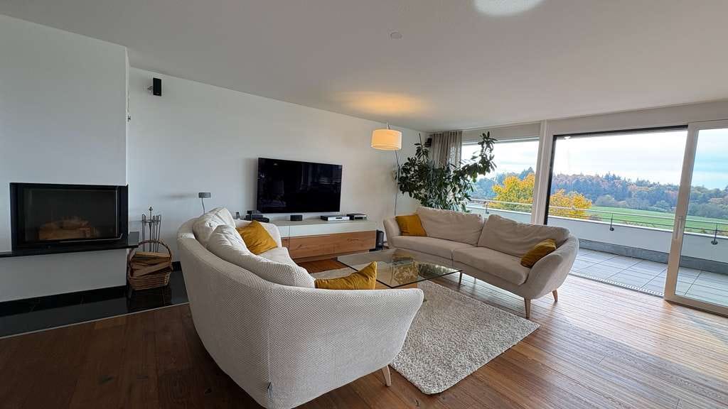 Immobilie in Daisendorf - Luxus Penthouse in Meersburg- Daisendorf mit Bergpanorama - Bild 0