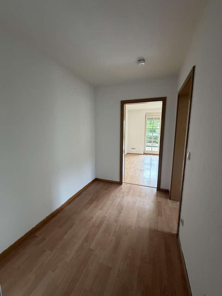 Immobilie in Aystetten - 2 ZKB-Gartenwohnung  - Bild 2