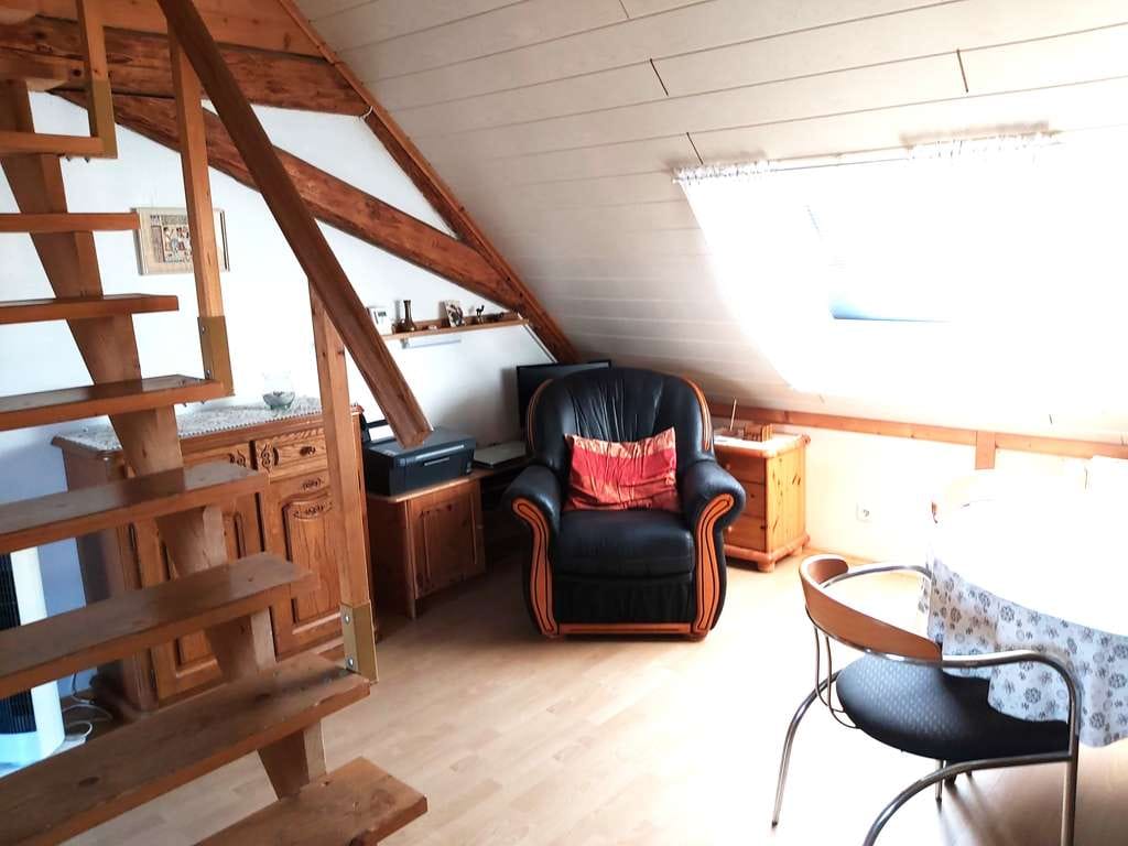 Immobilie in Gerbach - Für Kapitalanleger!!Wunderschöne Dachgeschosswohnung - Bild 2