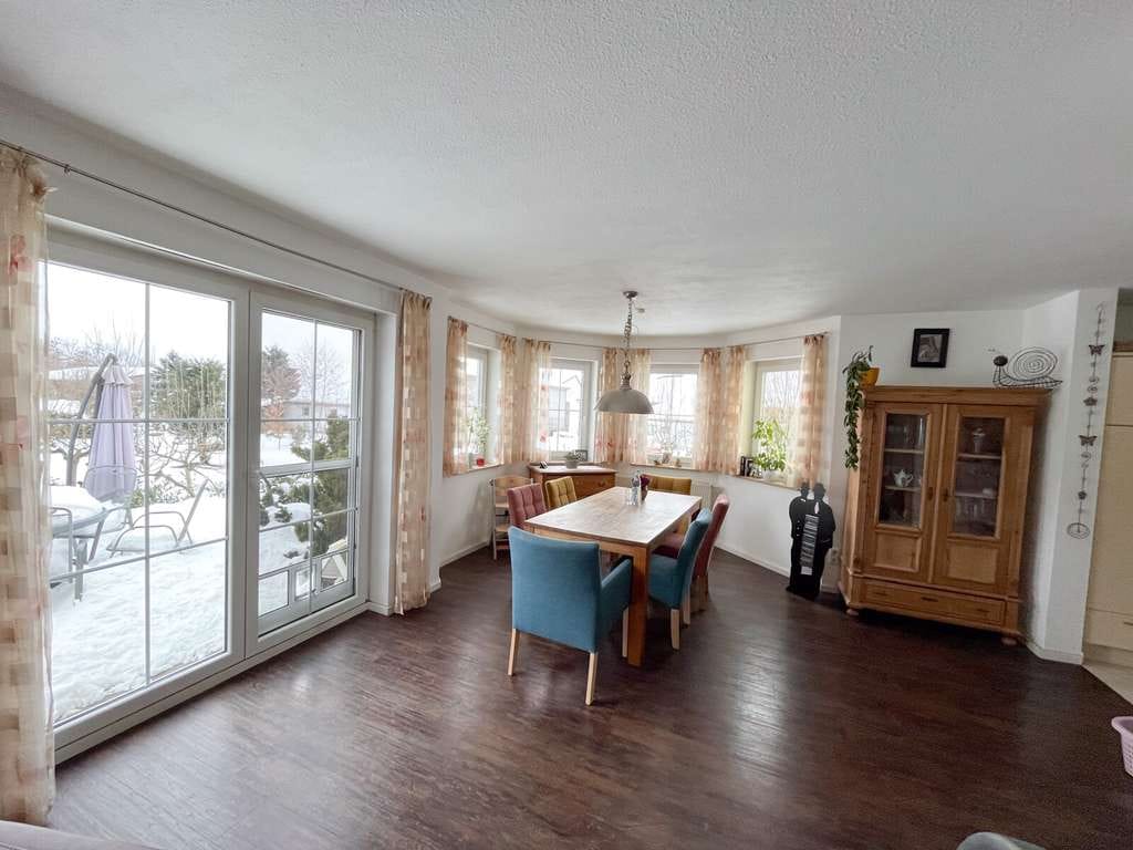 Immobilie in Zweiflingen - Ruhige Lage -Familienfreundliches Einfamilienhaus mit Garten - Bild 4