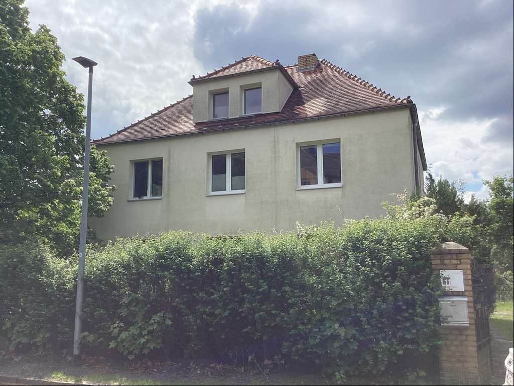 Immobilie in Schipkau - Geräumiges Einfamilienhaus mit Einliegeroption in ruhiger Lage von Klettwitz Schipkau - Bild 0