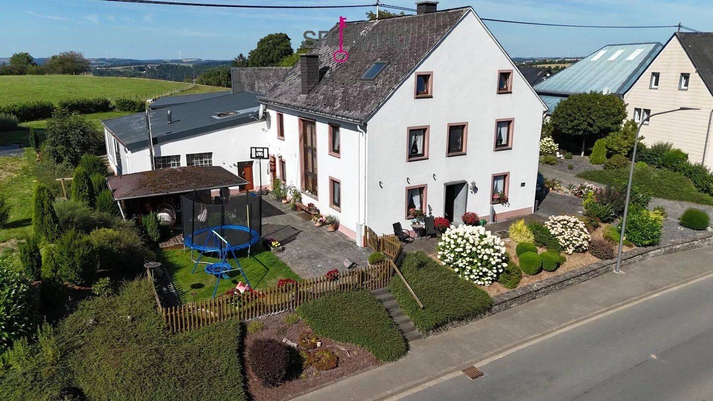 Immobilie in Jucken - Gepflegtes Einfamilienhaus mit Hobbywerkstatt in Jucken - Bild 1