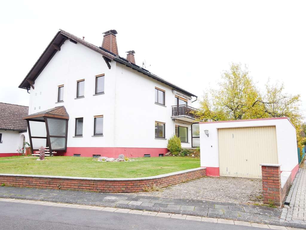 Immobilie in Geiselbach - Freistehendes Zweifamilienhaus in naturnaher Lage - Bild 2