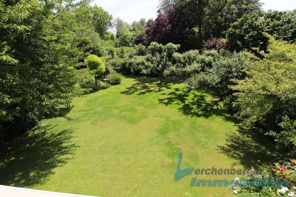 Immobilie in Gottfrieding - ***Lichtdurchflutetes Einfamilienhaus mit traumhaften Garten in der Gottfriedingerschwaige*** - Bild 3