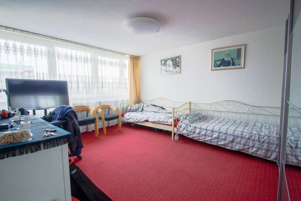 Immobilie in Marl - Blömker! Kapitalanleger aufgepasst: Vermietete 1,5-Zimmer Wohnung im Sanierungsgebiet Marl. - Bild 1