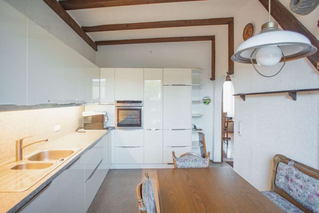 Immobilie in Altrip - Zentral in Altrip: Großzügiges Wohnhaus mit viel Platz und Entwicklungspotenzial - Bild 3